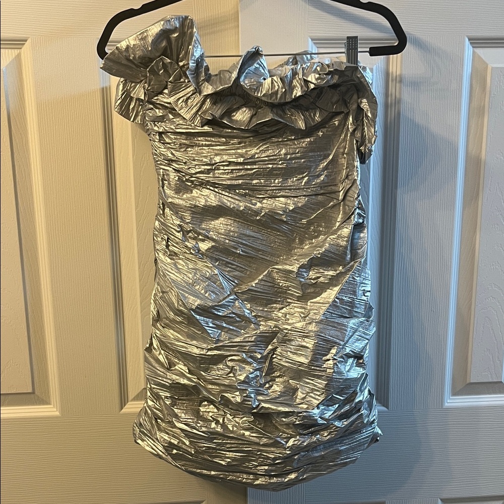 Zara Silver Ruffled Mini Dress - Picture 6 of 7